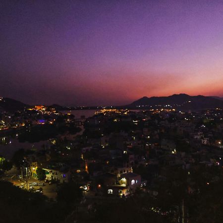 Hotel Kurabar Kothi Udaipur Exteriör bild