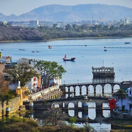 Hotel Kurabar Kothi Udaipur Exteriör bild