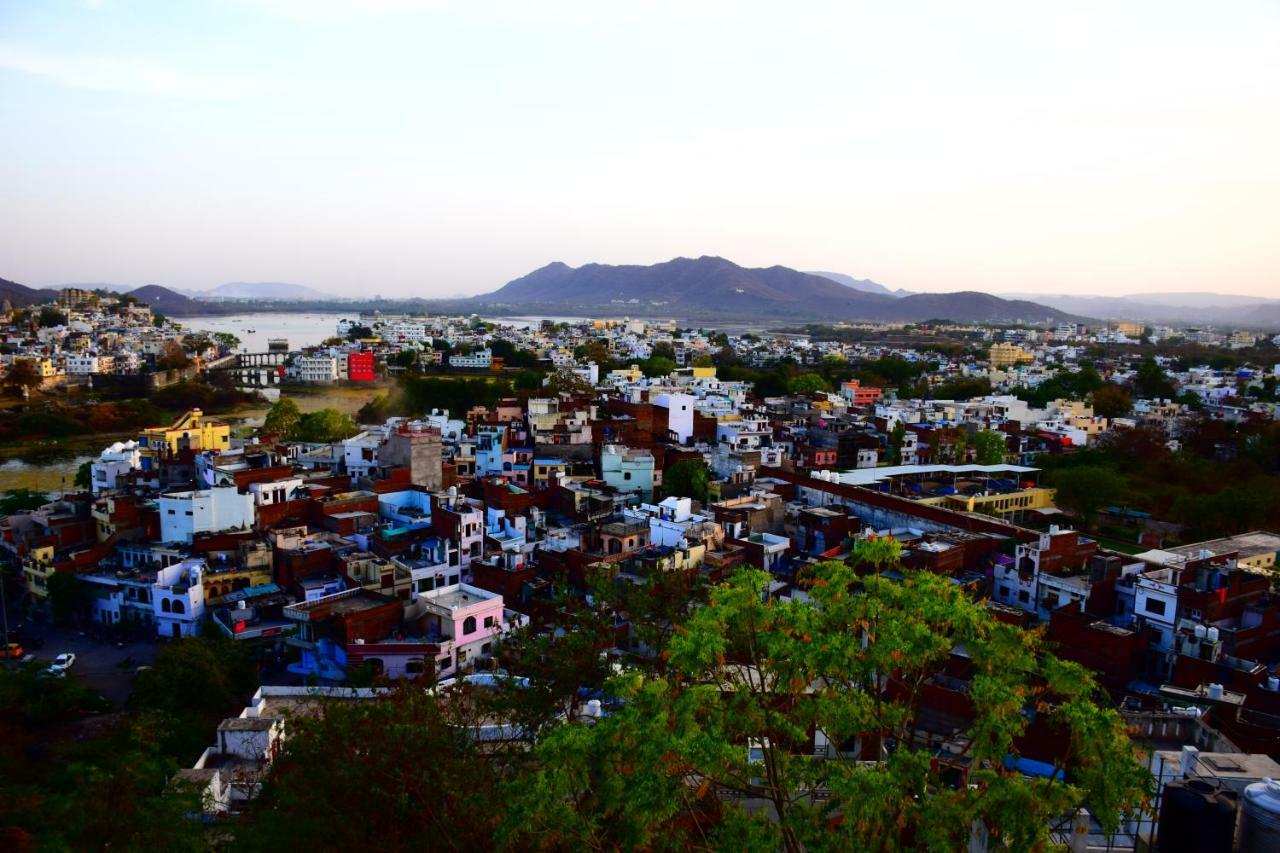 Hotel Kurabar Kothi Udaipur Exteriör bild