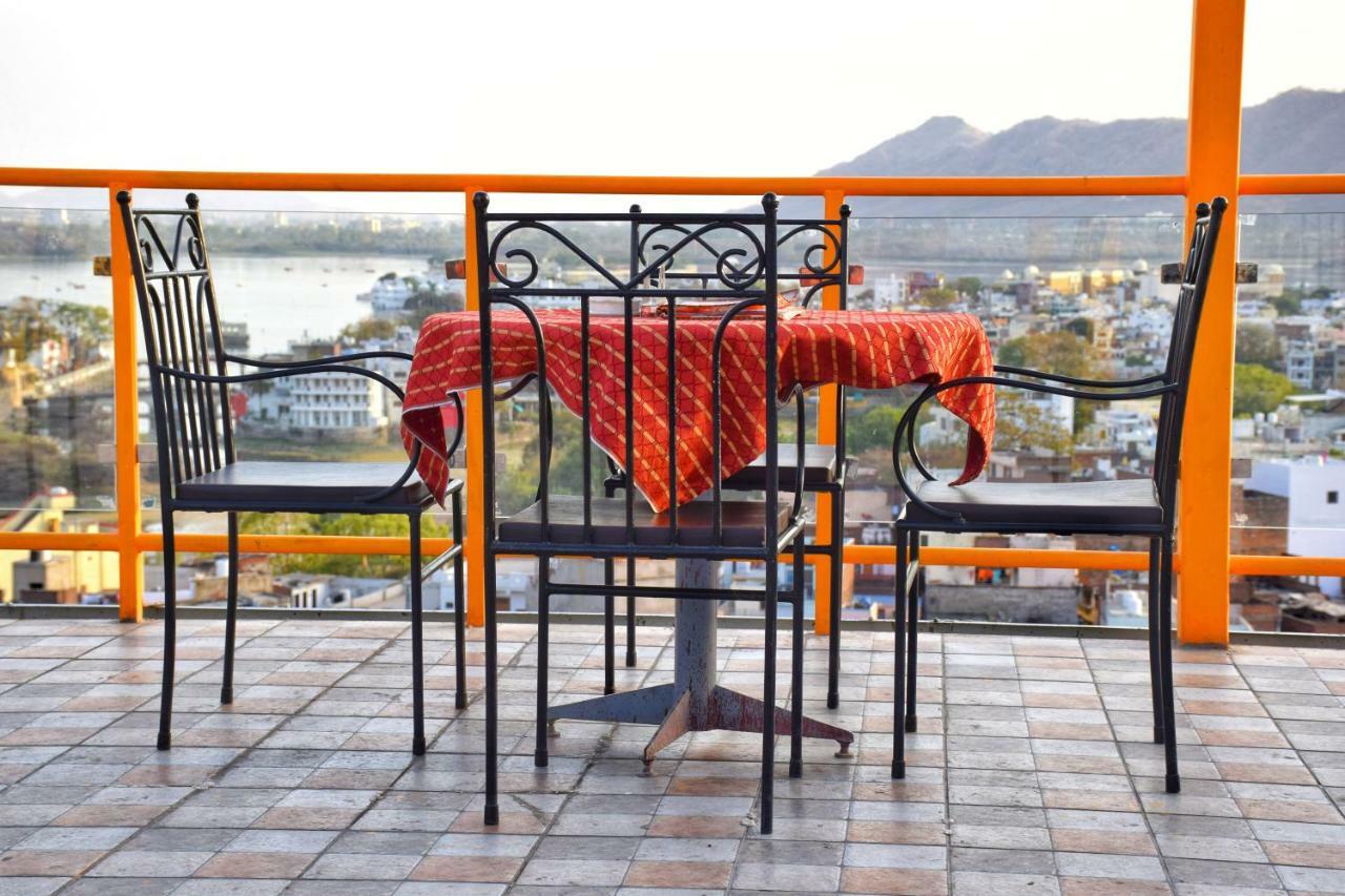 Hotel Kurabar Kothi Udaipur Exteriör bild