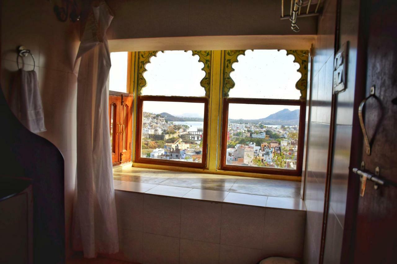 Hotel Kurabar Kothi Udaipur Exteriör bild
