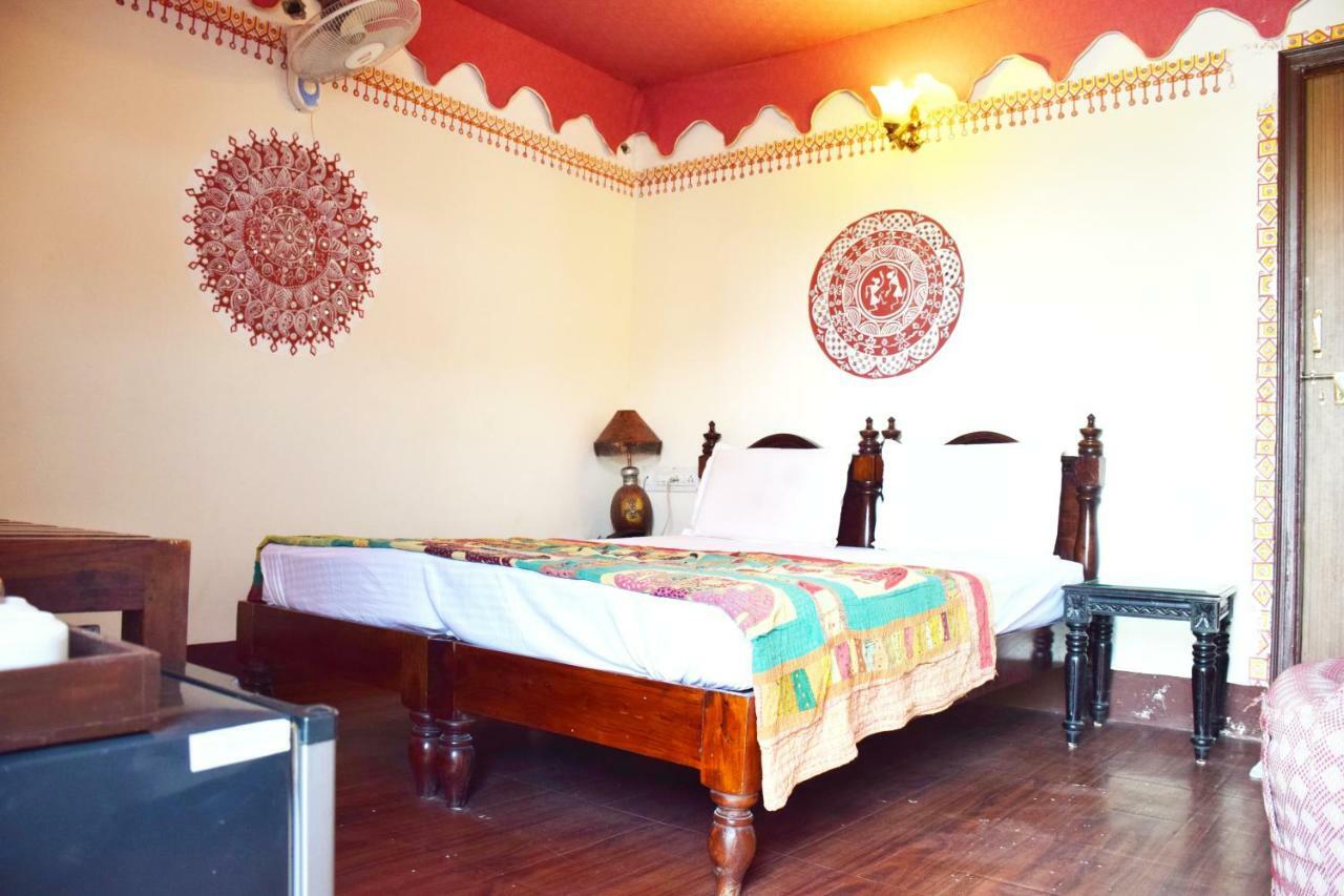 Hotel Kurabar Kothi Udaipur Exteriör bild