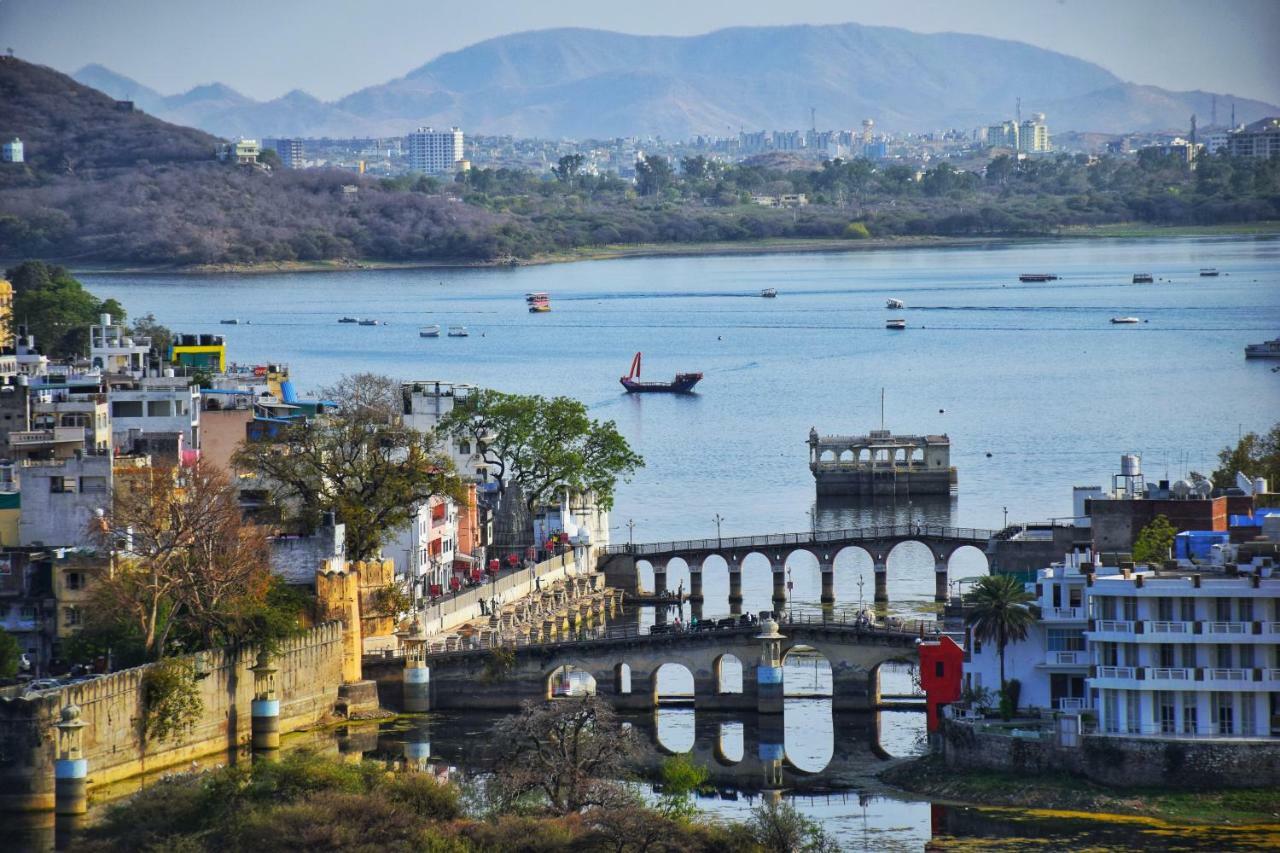 Hotel Kurabar Kothi Udaipur Exteriör bild
