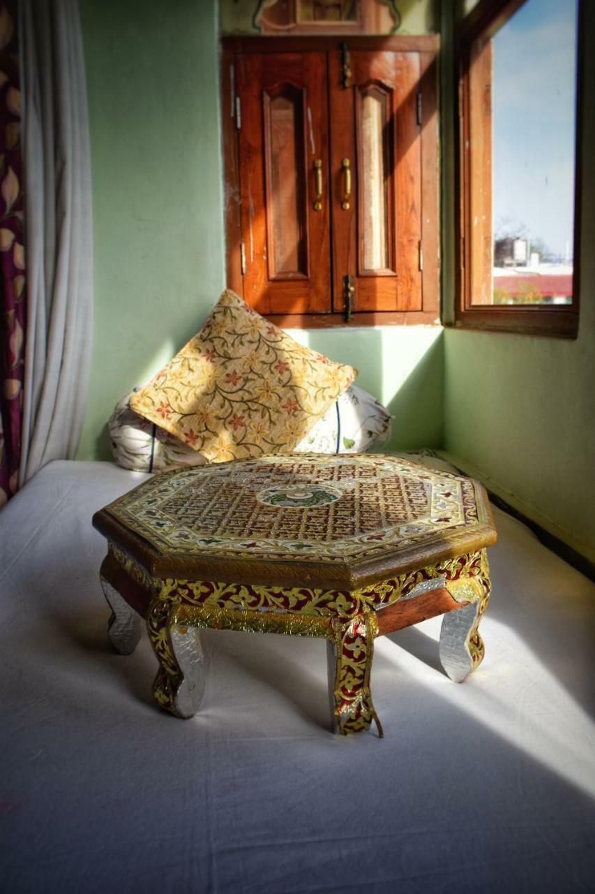 Hotel Kurabar Kothi Udaipur Exteriör bild
