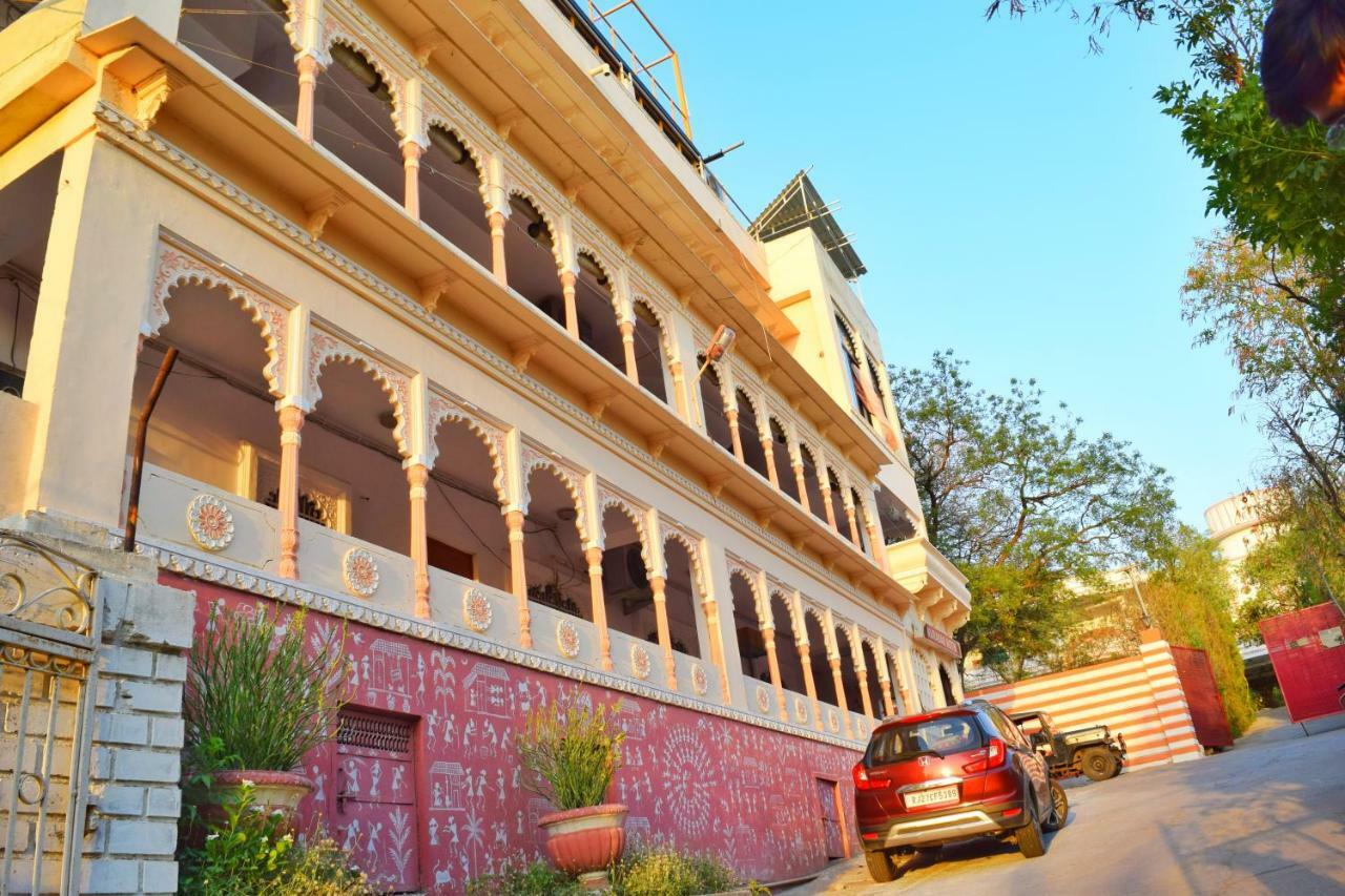 Hotel Kurabar Kothi Udaipur Exteriör bild