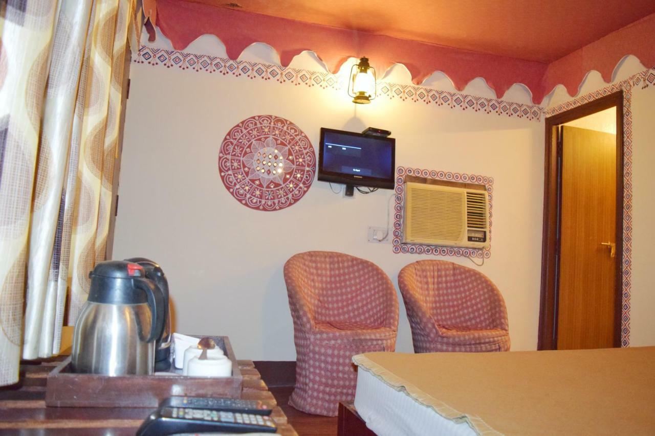 Hotel Kurabar Kothi Udaipur Exteriör bild